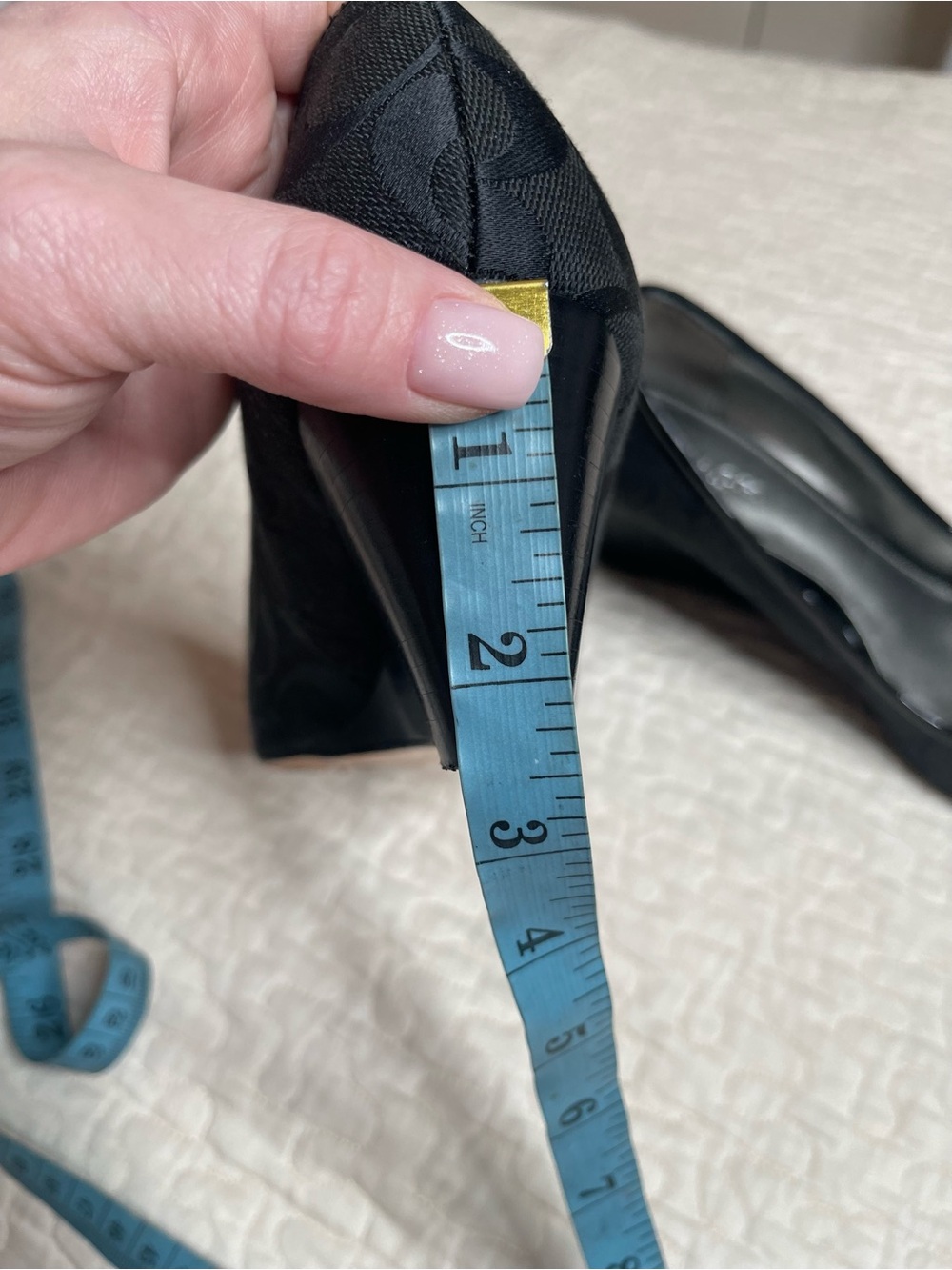 Coach Black Signature C Peep Toe Wedge Heels Patent Bow Shoes Women Size 6.5B - Picture 3 of 10